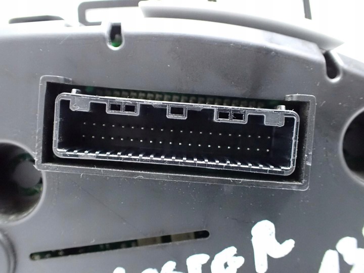 фото №8, Спидометр приборы европа 94013-2v730 hyundai veloster i 1.6 gdi 13r