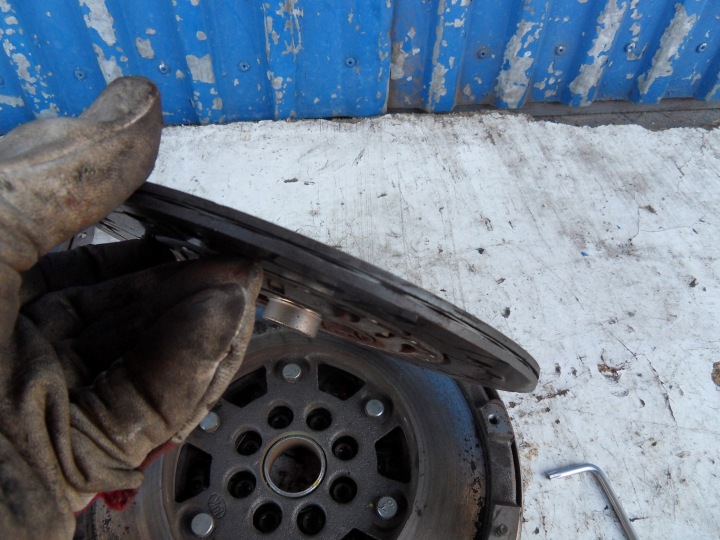 фото №8, Fiat grande punto 05-11 1.3 jtd 90 комплектні зчеплення двомасовий