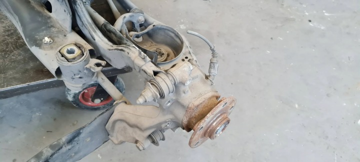 фото №9, S3 8v sedan a3 підрамник візок балка підвішування зад 2.0 tfsi quattro