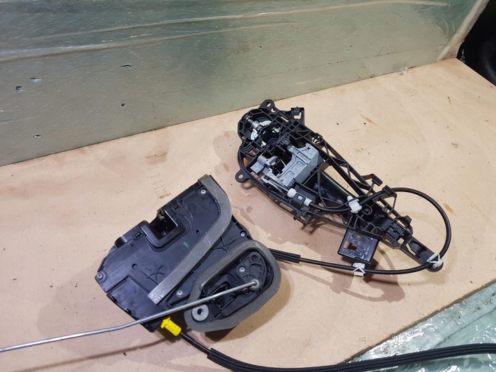 фото №5, Ручка дверь замок левый перед uk opel astra k