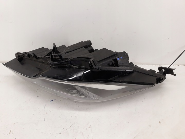 фото №13, Opel astra k 5 v обычная лампа правая перед переднее