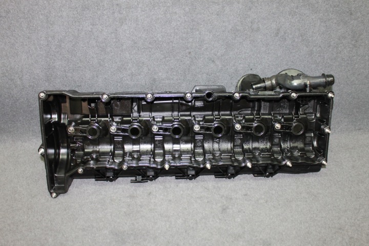 фото №8, Bmw f10 f01 e70 f15 m550dx m50d n57d30c кришка клапанів головки - 8510234