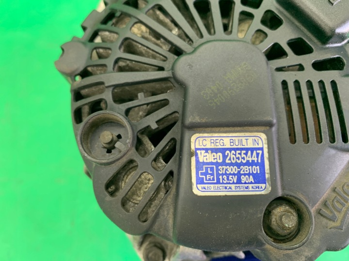 фото №7, Генератор двигуна 37300-2b101 hyundai i20 i 1.4b 16v 08-