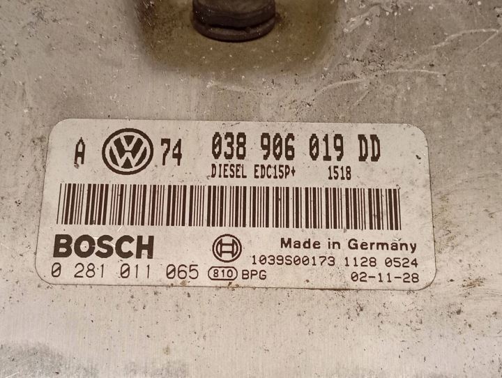 фото №7, Блок управления двигателем (ecu) volkswagen golf iv bora 038906019dd