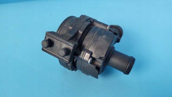 фото №7, Audi vw tiguan skoda 2.0 tdi дополнительный помпа насос воды 5q0965567h