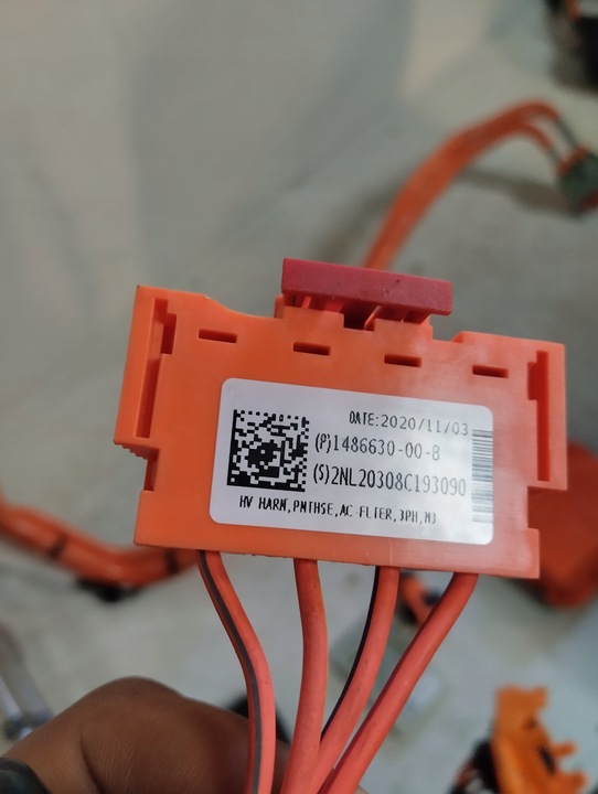 фото №5, Tesla 3 рестайлинг / y конверсия зарядным устройством европа