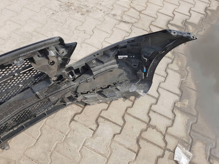 фото №10, Mercedes c клас w205 14-18r бампер перед решітка 197