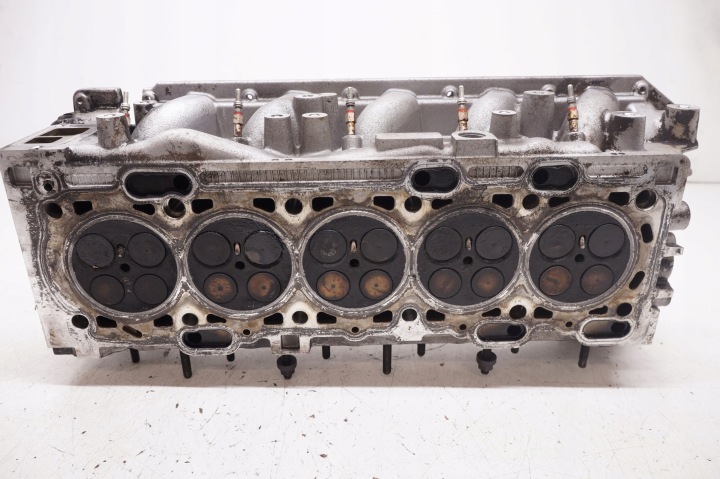 фото №7, Volvo v70 s60 xc70 xc90 головка двигуна комплект 30731988-007 3071986