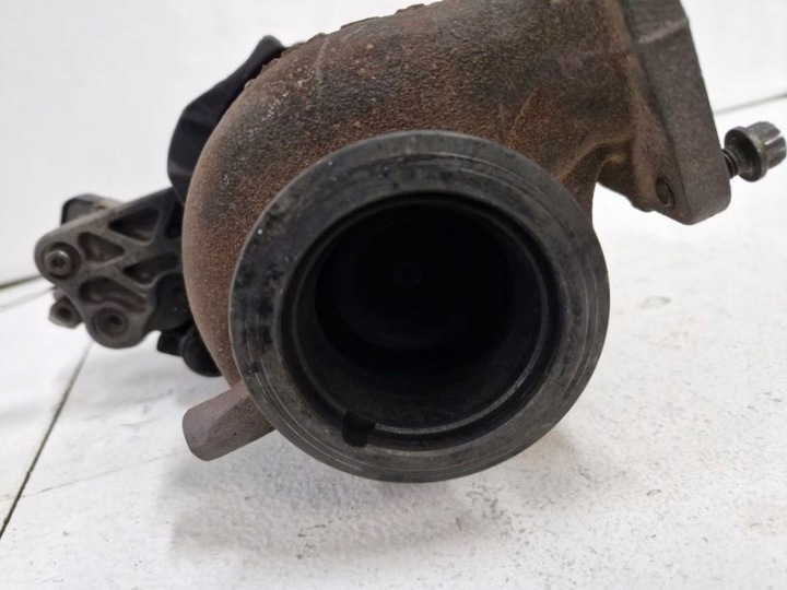 фото №8, Toyota avensis t27 рестайлінг t29 1.6 d d4d турбокомпресор / турбіна 54359700056