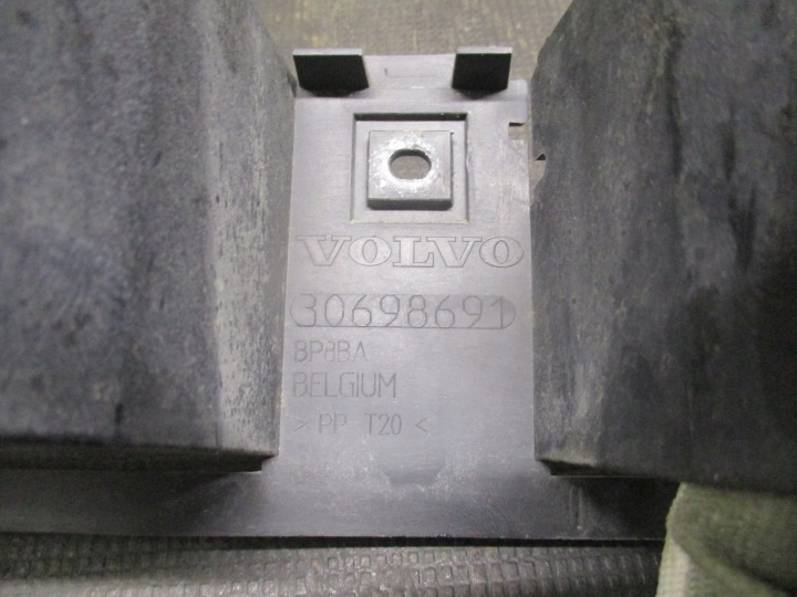 фото №9, Абсорбер бампера задний (наполнитель) 30698691 volvo v50 i 07-12r.