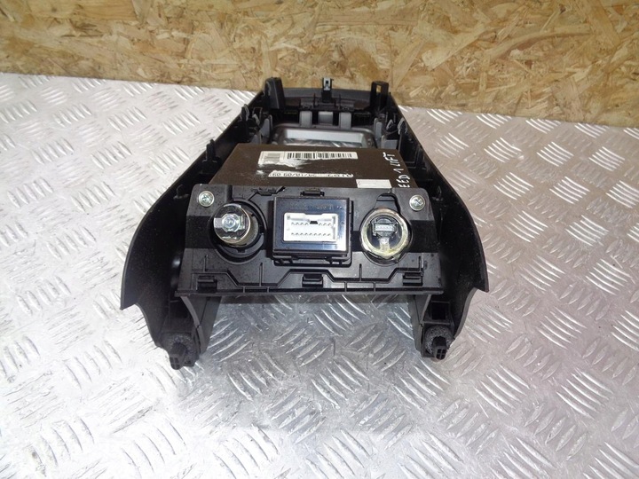 фото №7, Корпус mieszka тунель aux kia ceed i 1 рестайлінг 09-12