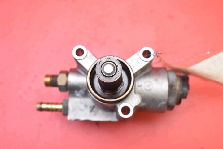 фото №5, Помпа високого тиску 03c127025r vw golf 5 v plus 1.6 fsi 115 km 04-09