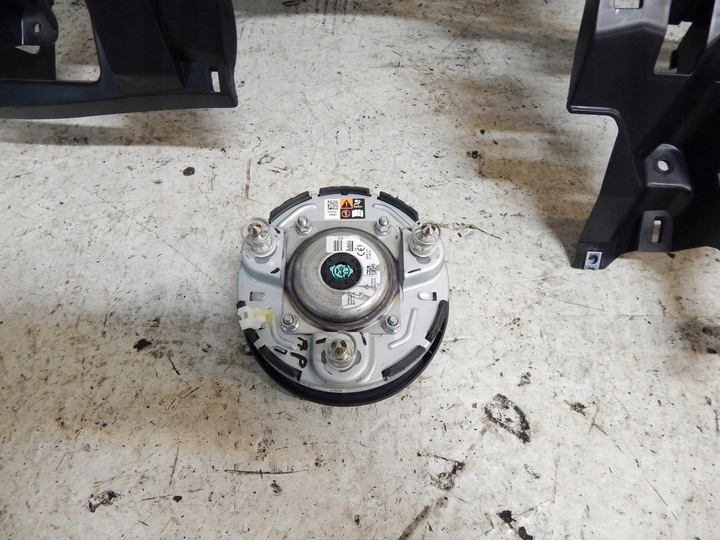 фото №7, Подушки повітряні панель toyota yaris iv 20-23 консоль подушка безпеки ремені подушка