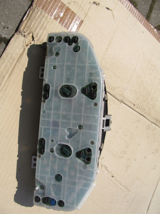 фото №5, Mazda 323 98-03 приборы указатели спидометр 1.5 c308