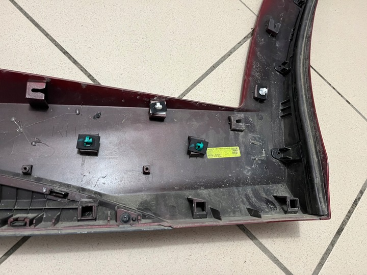 фото №13, Hyundai tucson iv 4 n-line 20- планка дверь правая задняя зад