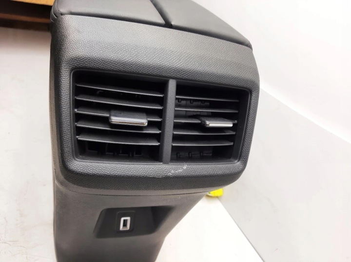 фото №5, Підлокітник тунель бардачок citroen c5 aircross 9822259280