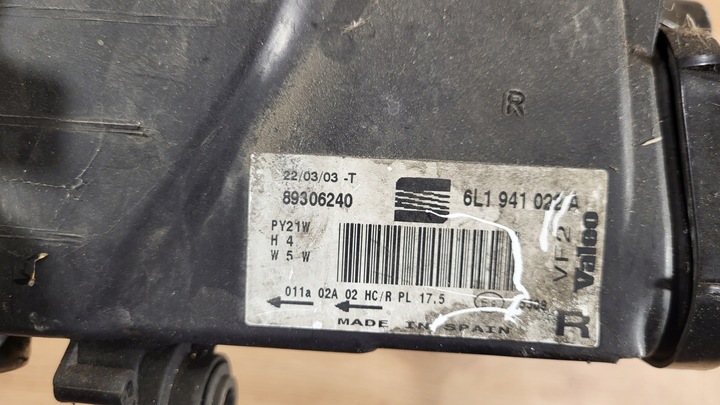 фото №6, Лампа правые перед seat ibiza iii 6l 5d 02-08 европа valeo
