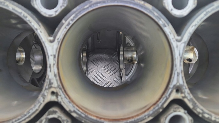 фото №13, Блок  двигуна mercedes 5.5 v8 m273 r2730101005 m273.970