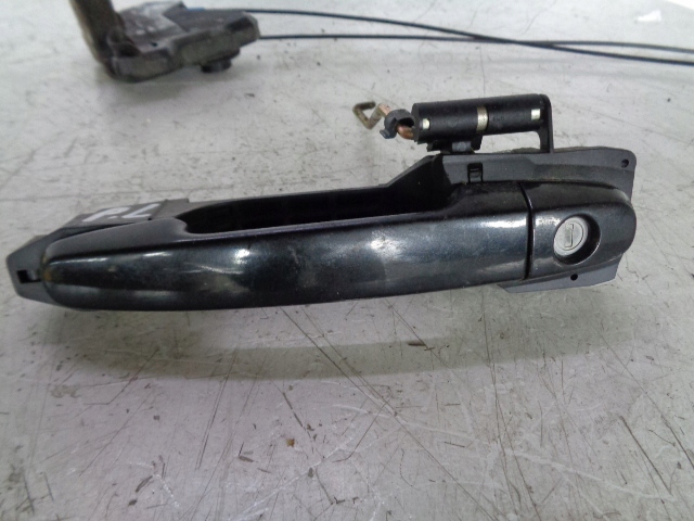 фото №1, Toyota avensis ii t25 ручка дверь наружная левая перед