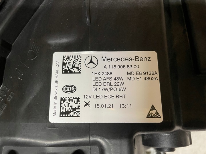 фото №10, Mercedes cla a118 фара левая перед полный led
