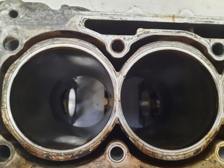 фото №12, Volkswagen golf 4 iv 97-06 1.4mt низ блок  двигуна akq