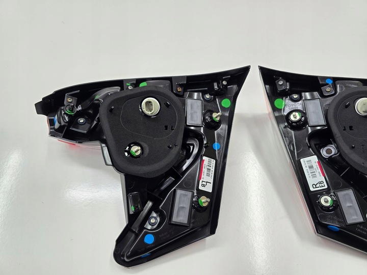 фото №9, Лампа задняя крышки багажника toyota ch-r chr 16- l+p