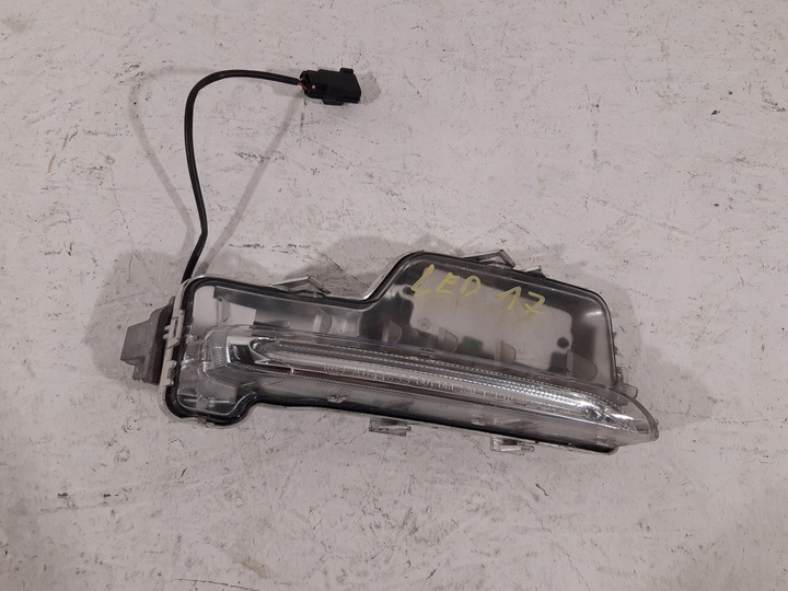 фото №1, Volvo s60 v60 галоген drl led правий перед