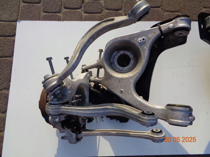 фото №12, Porsche panamera 971 2023 r поворотный кулак рычаги зад левое 971505435h