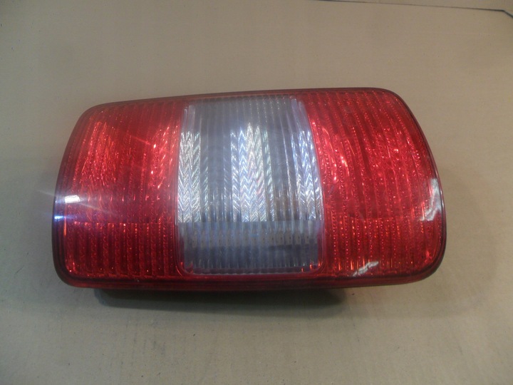 фото №10, Лампа права зад 2k0945258a volkswagen caddy iii
