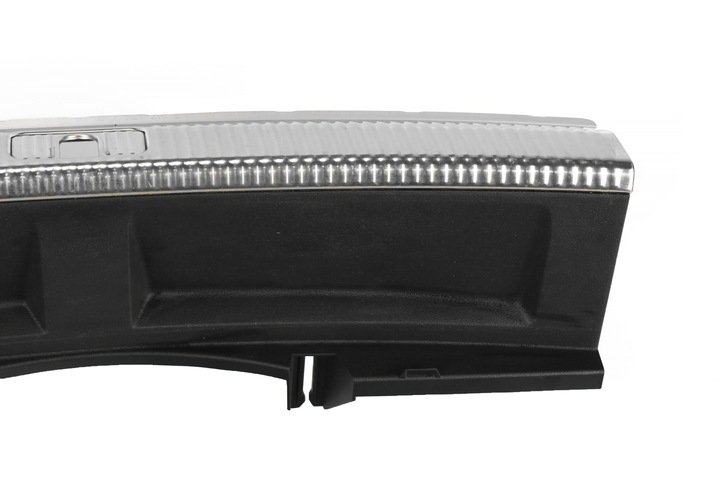 фото №3, Захист ременя зад порога багажника 8w8864483c хром audi a5 f5 ssportback