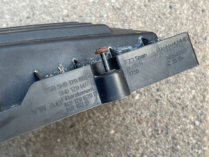 фото №5, Audi vw skoda seat фільтр повітря оригінал 5n0129601k 5n0129607e