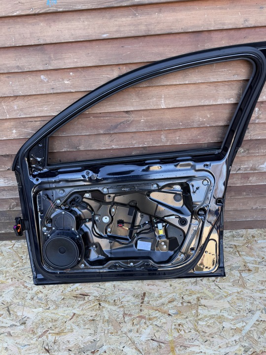 фото №10, Дверь правые передние перед passat b7 lc9x