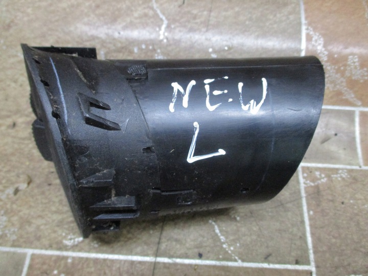 фото №6, Боковая решётка воздуховод панели правая lub левая vw new beetle i 1 1c0819704