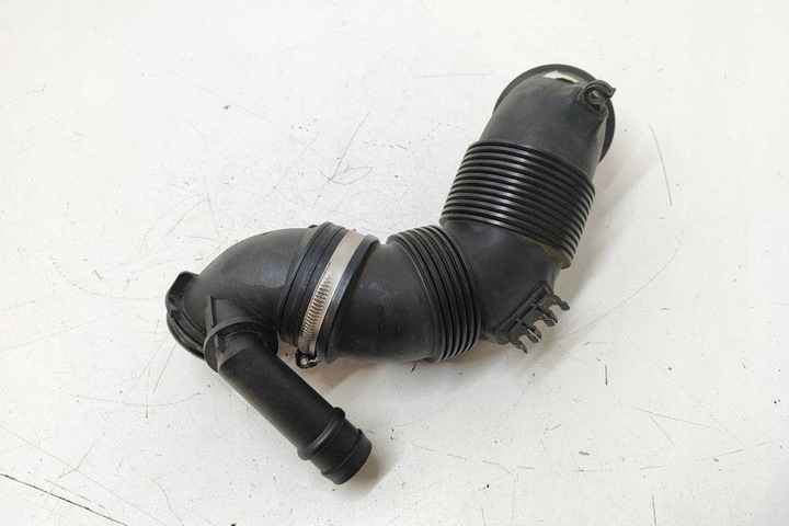 фото №8, Труба повітря vw 5q0129635 1.6l дизель 2015