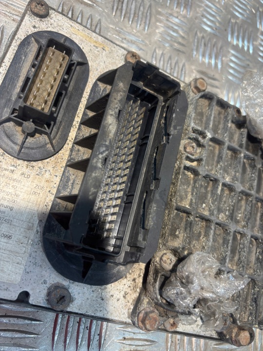 фото №5, Блок керування двигуном (ecu) mercedes a0734473340
