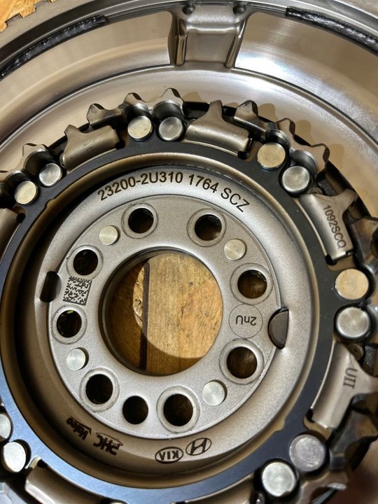 фото №7, Колесо маховики двомасовий kia hyundai 1,6 crdi d4fe be51 23200-2u310 нове