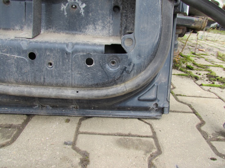 фото №13, Дверь правая зад lz5q audi a2 99-03 r.