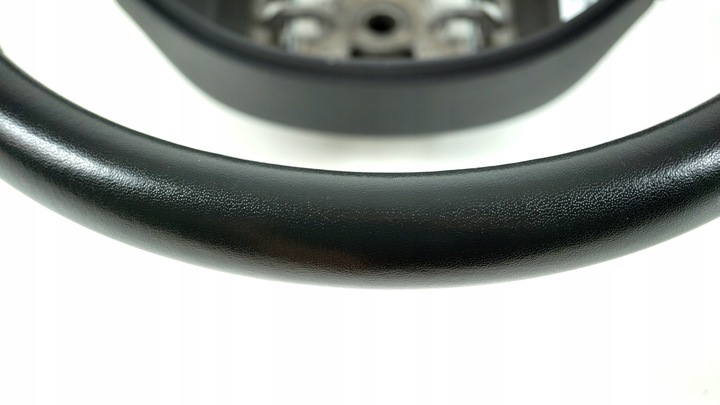 фото №8, Руль кожа кожаный peugeot 5008 i 1 4109nj 34157905a