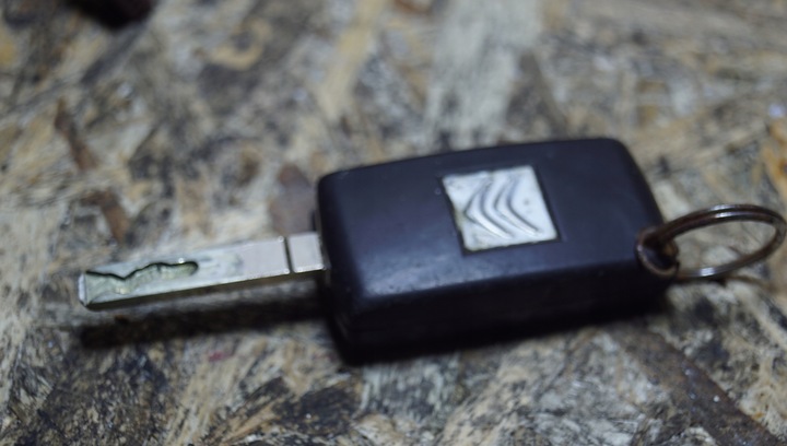 фото №8, Замок запалювання ключ citroen c4 9663123380