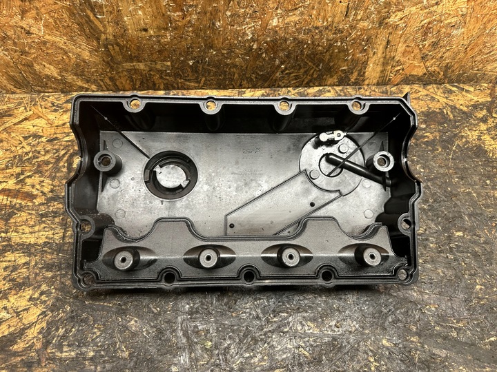 фото №4, Крышка клапанов passat 1.9 tdi 038103469aj