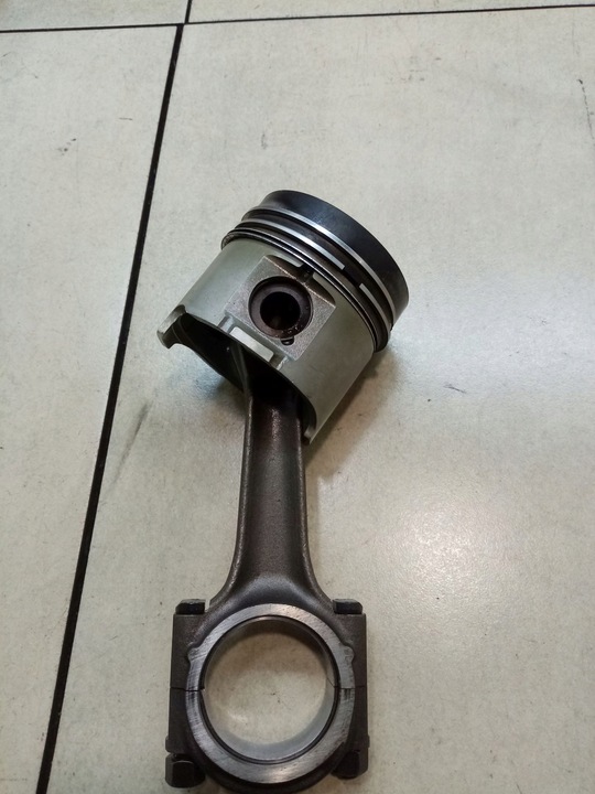 фото №16, Поршень шатун peugeot partner i 1.9 d 19333