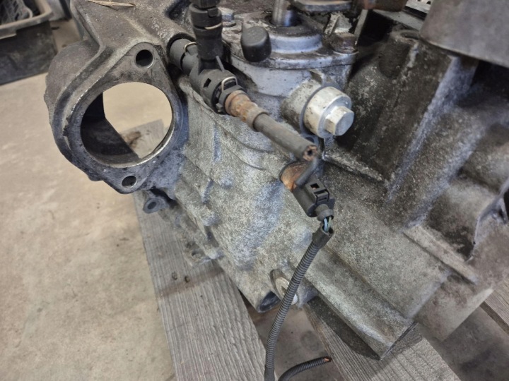 фото №7, Vw passat b6 05-10 2.0tdi 140km кпп кпп / коробка передач механічна jlu 19076 bmp