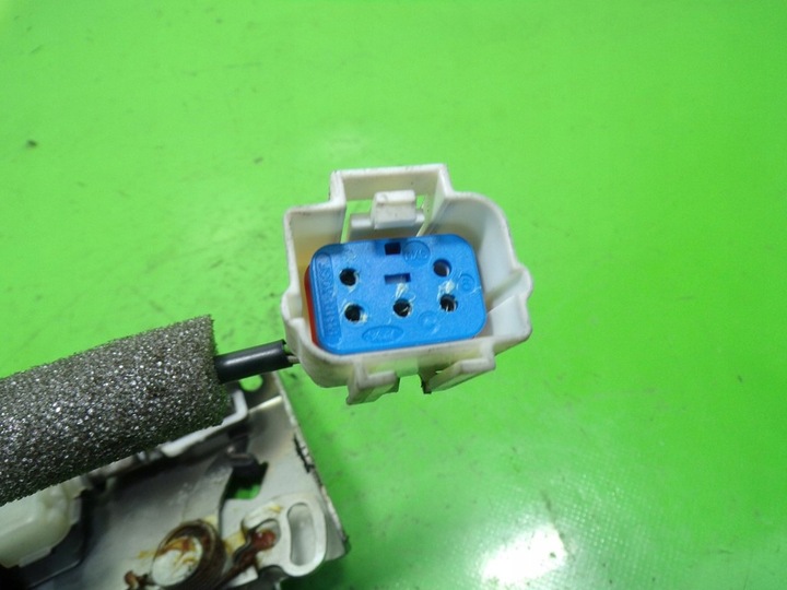 фото №6, Ford mondeo mk3 замок задньої кришки багажника 2s7143102ac