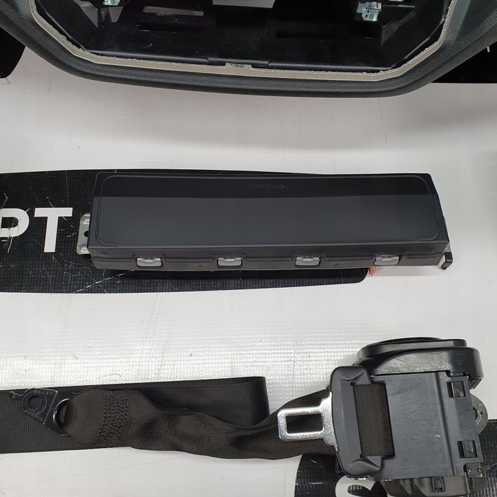 фото №9, G30 g31 панель консоль подушки ремни подушка безопасности