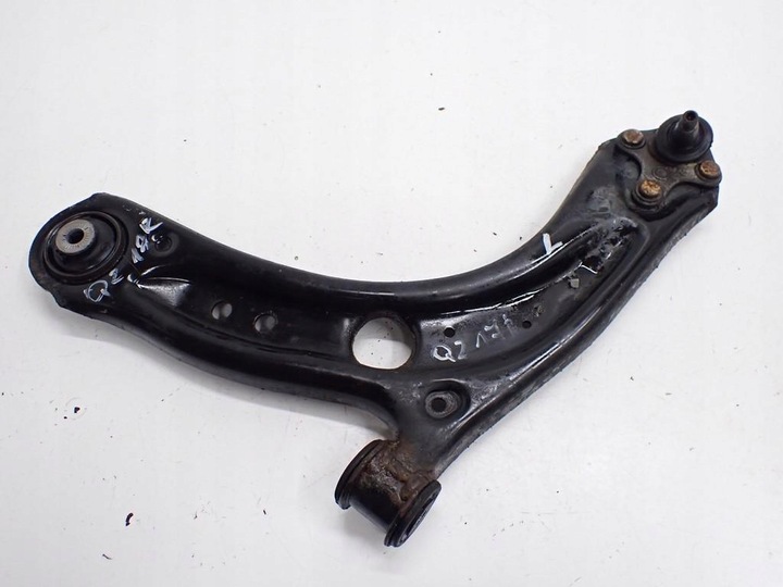 фото №1, Важіль лівий перед переднє оригінал audi q2 81a 17r