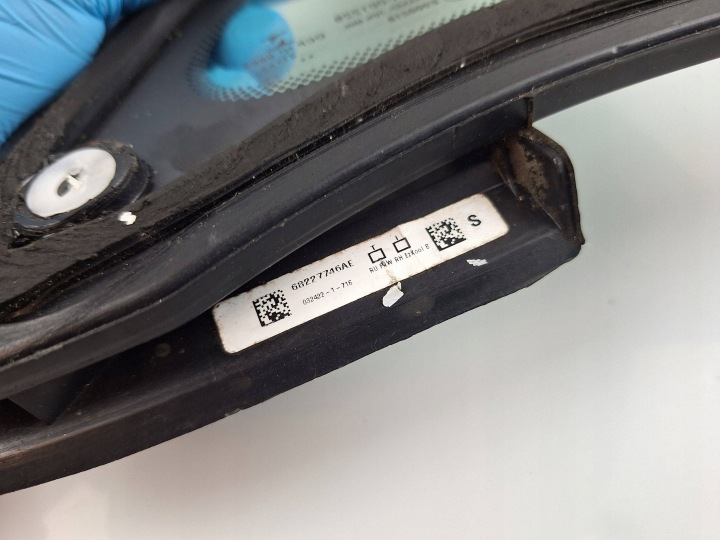 фото №11, Скло трикутна передня бокова chrysler pacifica 68227746ae