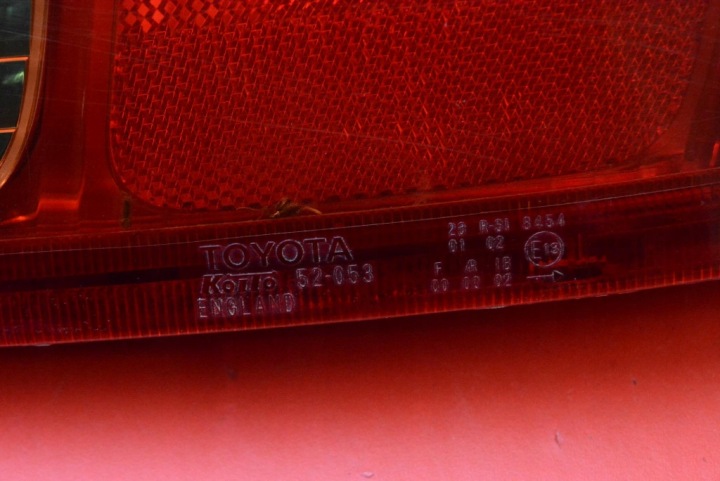 фото №16, Фара правая зад задняя 52-053 toyota yaris 1 i 3d рестайлинг 03-05