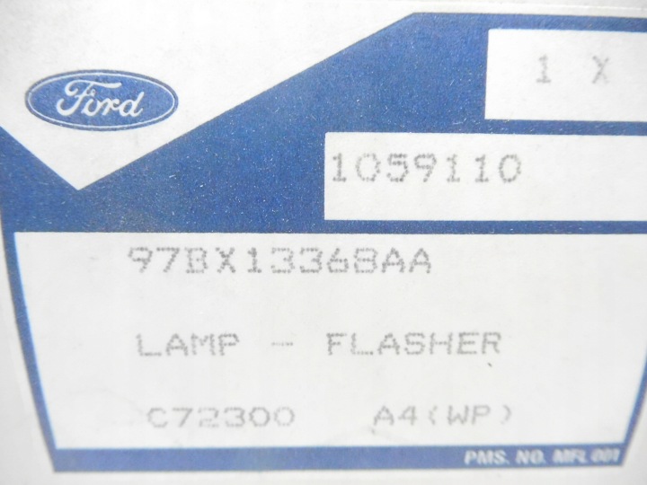 фото №8, Поворотник праве перед ford mondeo i oem номер 1059110