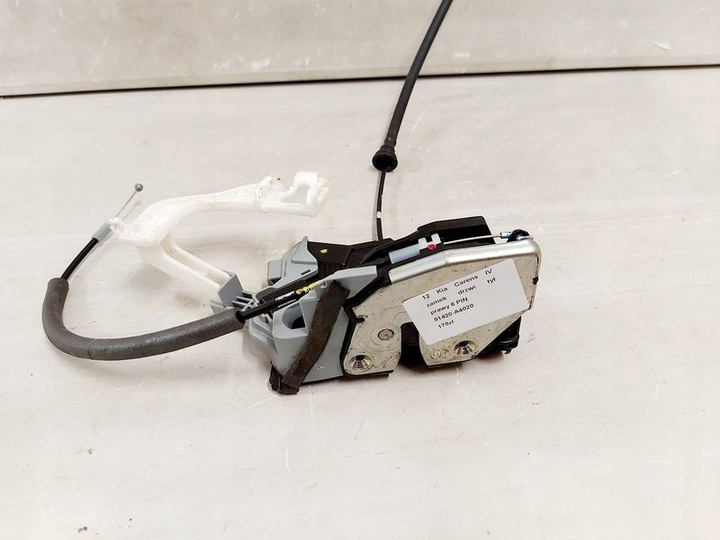 фото №6, Kia carens 4 iv замок дверь правые зад задний 6 pin 81420-a4020