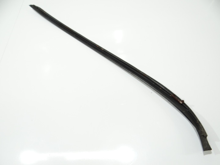 фото №6, Молдинг лобове права bmw e90 lci a52 17193520